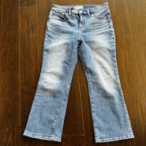 Madewell Mid-Rise Kick Out Jeans - EUC - Size 29